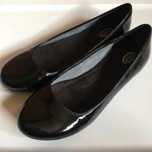 Dr Scholls black patent ballet flats